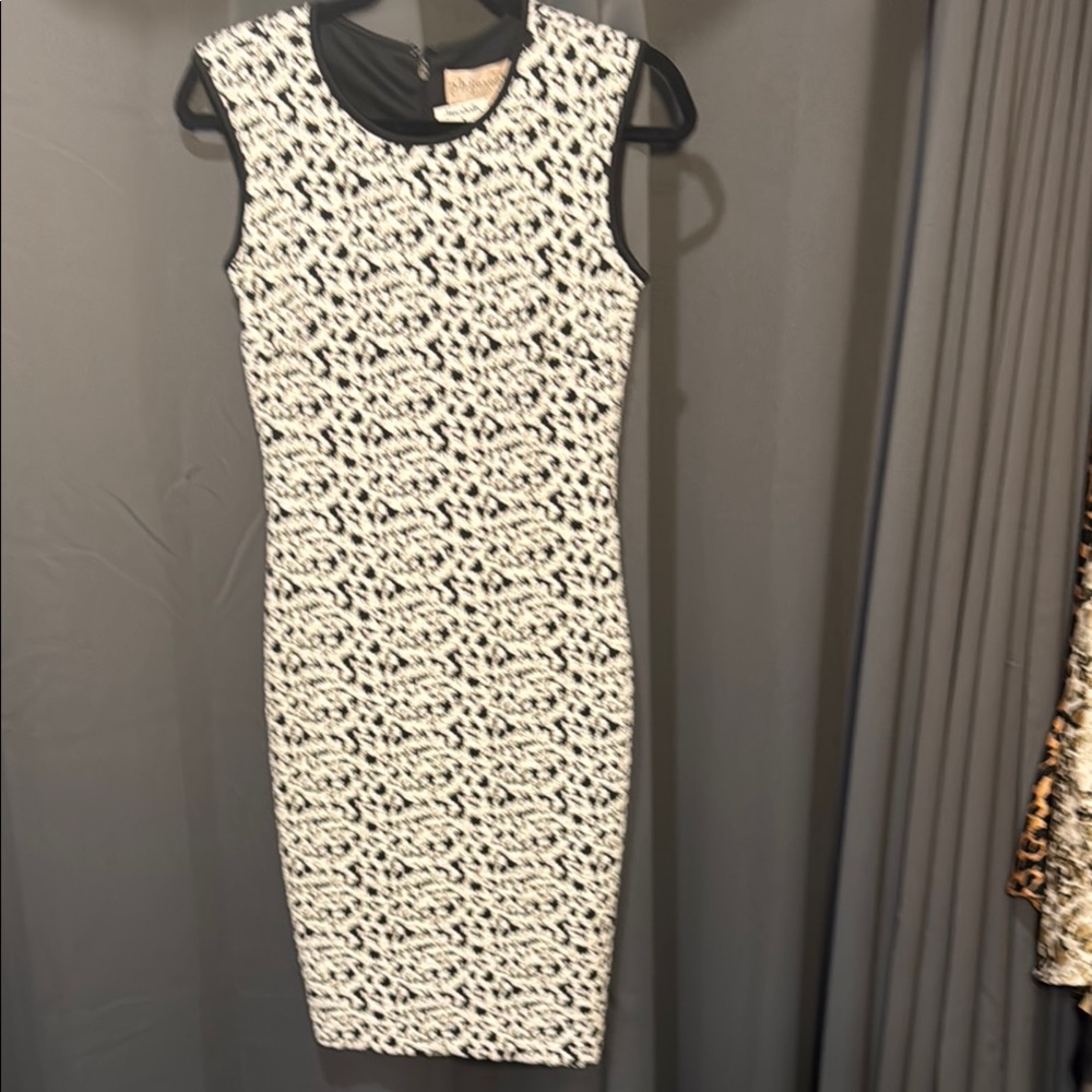 Black and White Patterned Women's Dress